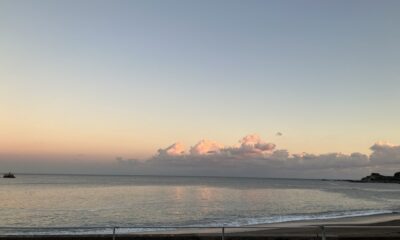 オルビス前の海/夕方の海／夕日の反射/美しい風景/癒し/オーベルジュ/千葉/鴨川/料理の美味しい宿