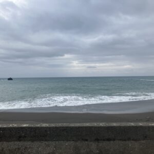 2026年3月20日/金曜日/春分の日/お彼岸中日/本日のオルビス前の海と空/オーベルジュ/千葉/鴨川/料理の美味しい宿