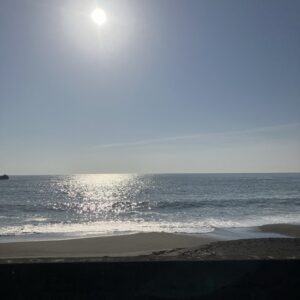 2026年4月6日/月曜日/今朝のオルビス前の海と空/今朝は暖かい朝です/オーベルジュ/千葉/鴨川