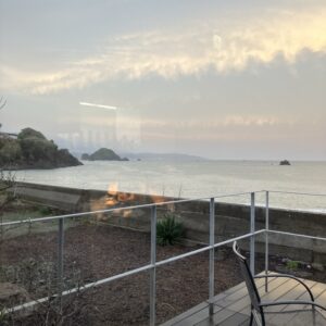 2026年4月7日/火曜日/曇り/遅くなりましたが/本日夕方のオルビス前の海と空/オーベルジュ/千葉/鴨川/料理の美味しい宿