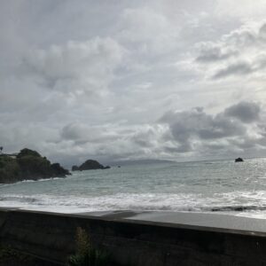 2026年4月21日/火曜日/今朝のオルビス前の海と空/オーベルジュ/千葉/鴨川/料理の美味しい宿