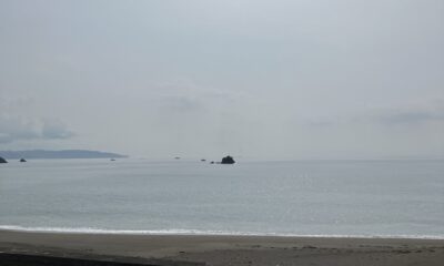 2026年6月13日/土曜日/今朝のオルビス前の海と空/曇り空/靄がかかっていますがお日様の光がキラキラ/オーベルジュ/千葉/鴨川/料理の美味しい宿