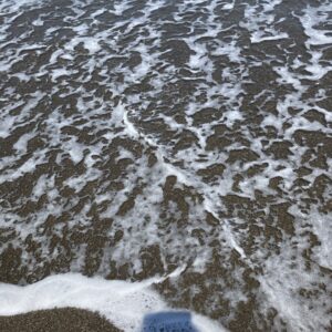 海の日③/波/海/波間で足湯ならぬ足水/アーシングしてみて/オーベルジュ/千葉/鴨川