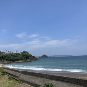 2026年7月21日/火曜日/今日のオルビス前の海と空/暑い/でも30℃/避暑地/オーベルジュ/千葉/鴨川/料理の美味しい宿